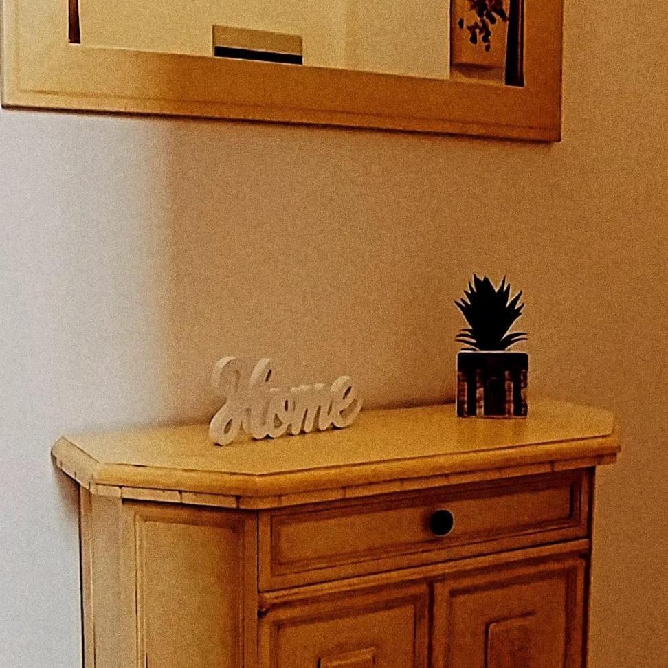 דירות סן ג'ימיניאנו Casa Dina מראה חיצוני תמונה